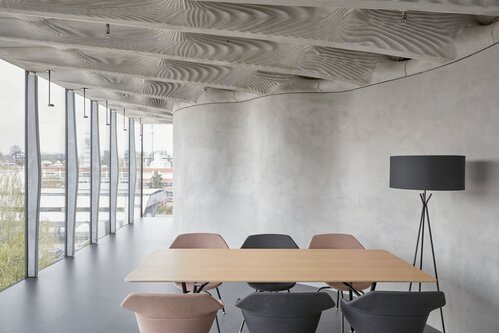 Das DFAB House: eine tragende S-f&ouml;rmige Wand, expressiv reliefierte Decken und schlanke Fassadenst&uuml;tzen - alle mit neuen Verfahren hergestellt.