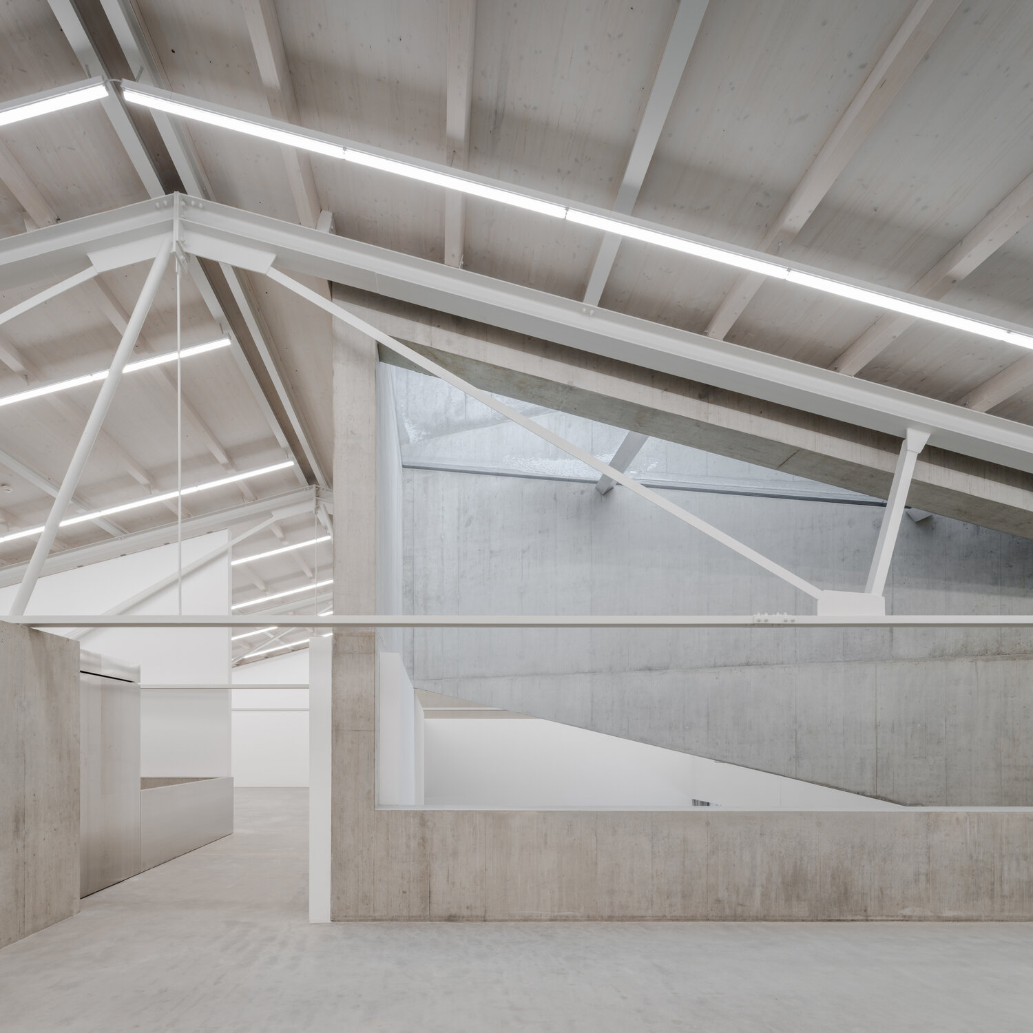 M&uuml;llerstrasse Galerie - Fotos breit