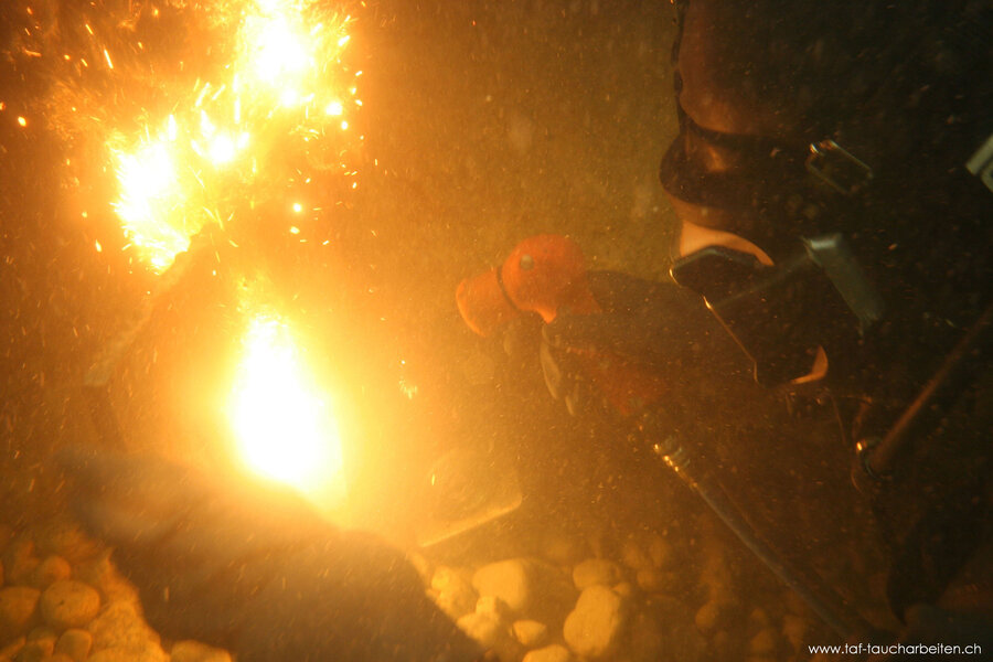 Bilder zur TAF Taucherarbeiten AG